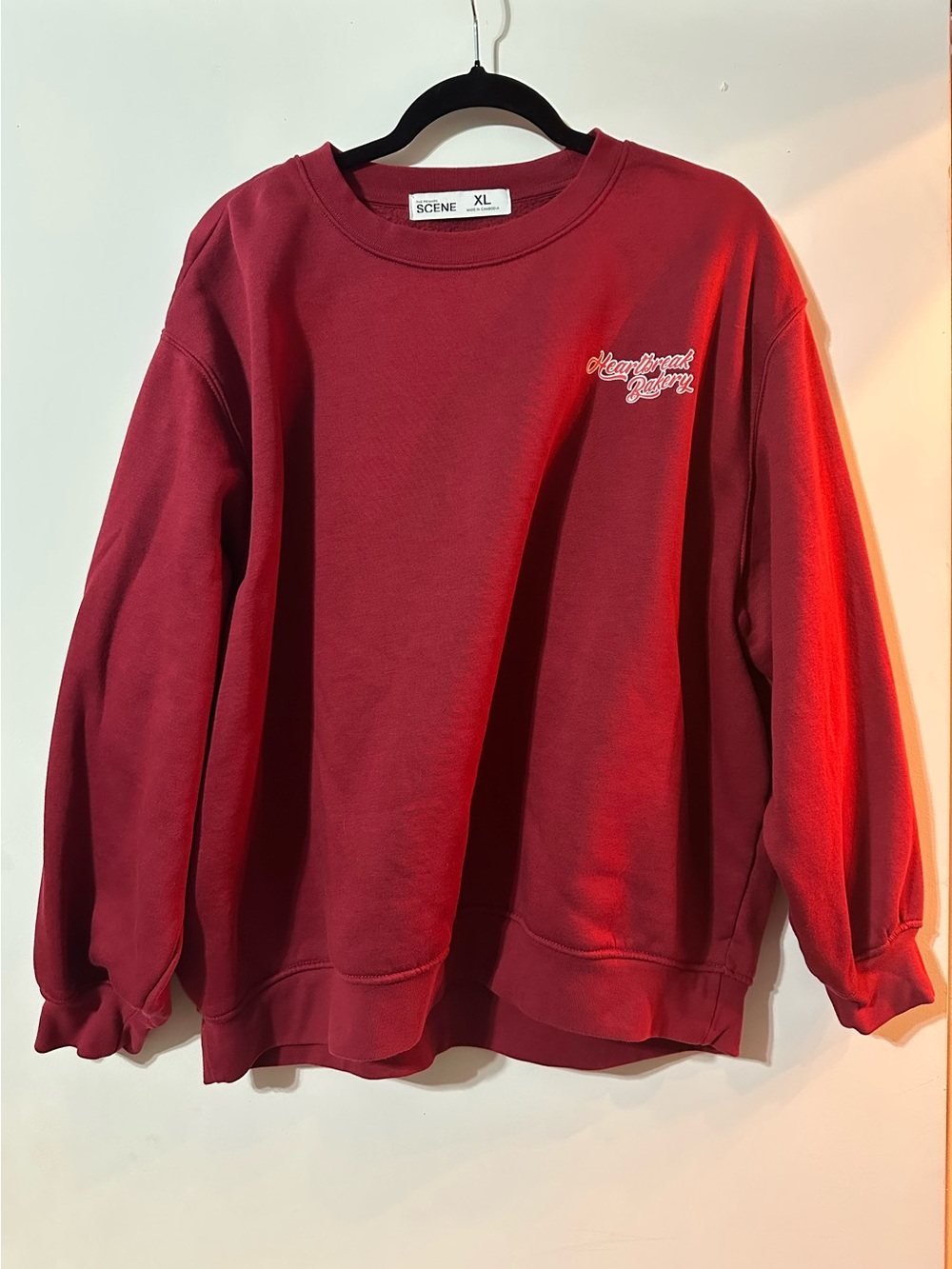 Primark Scene Women’s Crewneck Sweatshirt in Deep Red